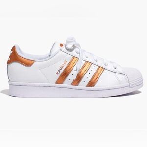 NEW ADIDAS Superstar white copper metallic 🤍💛🧡